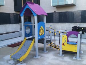 Trabajos instalación parque infantil – Madrid